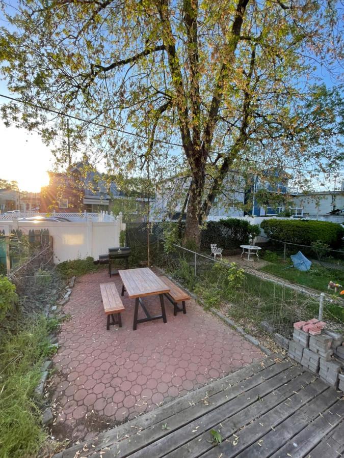 Tranquil Town House With Parking And Laundry - Just 25 Minutes To Time Square! Villa Jersey City Dış mekan fotoğraf